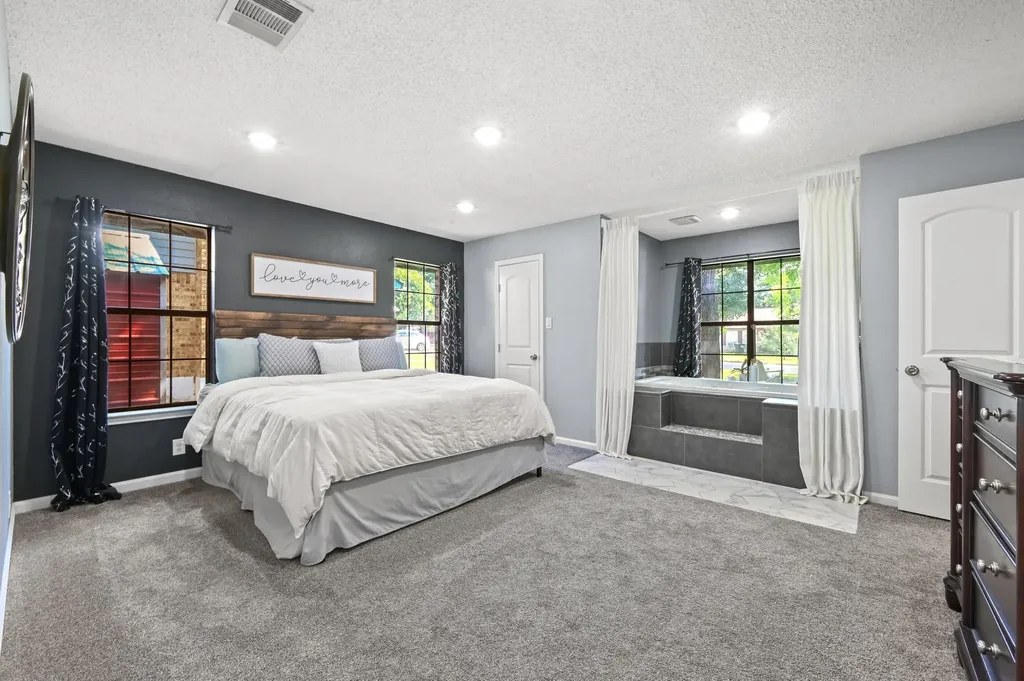 303 Pin Oak Drive Georgetown TX 78628