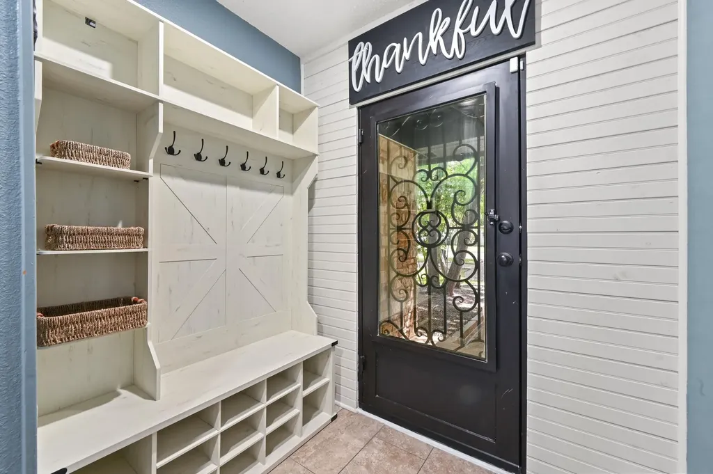 303 Pin Oak Drive Georgetown TX 78628