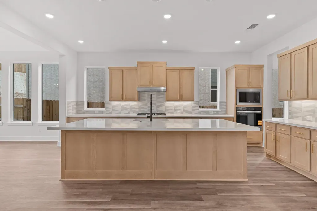 1432 Jolie Rose Bend Leander TX 78641