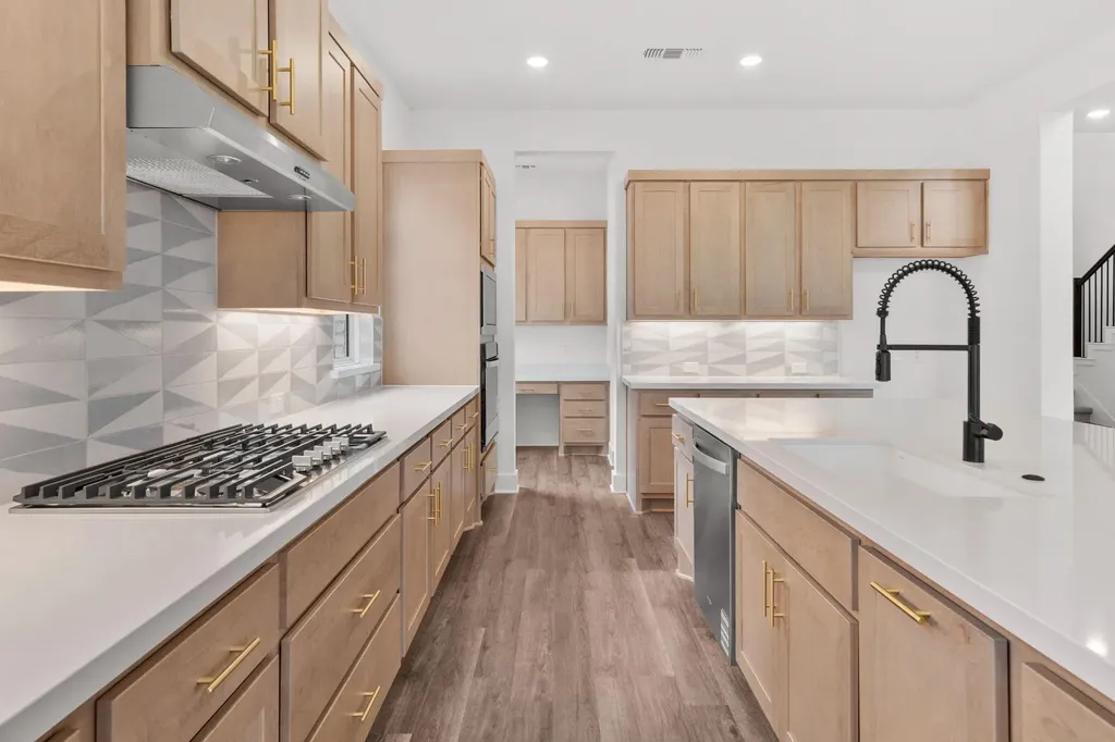 1432 Jolie Rose Bend Leander TX 78641