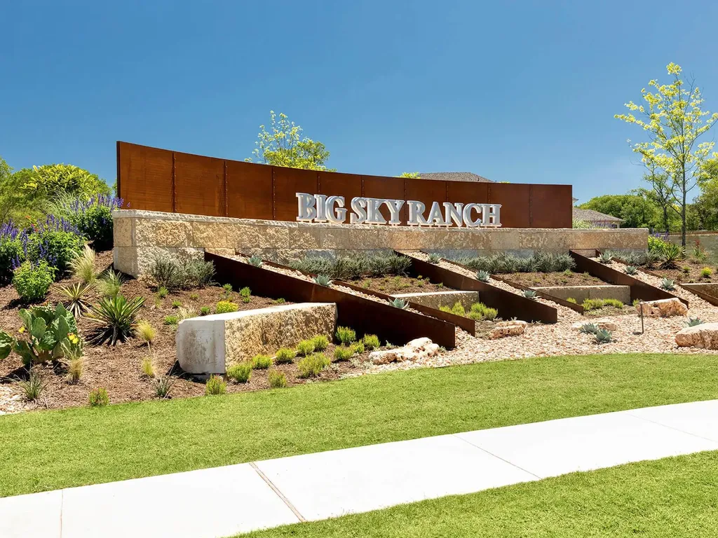 249 Sue Peaks Loop Dripping Springs TX 78620