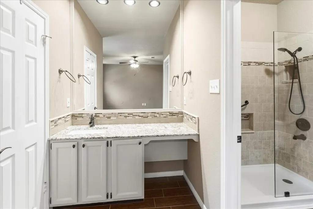 10819 Crown Colony Drive Austin TX 78747