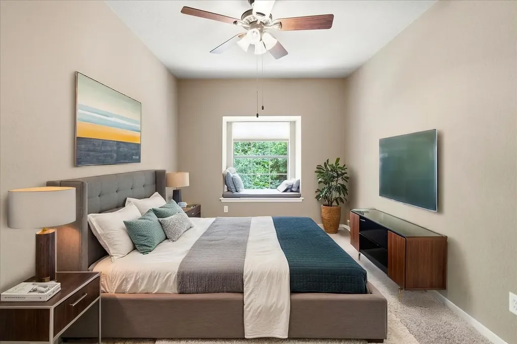 10819 Crown Colony Drive Austin TX 78747