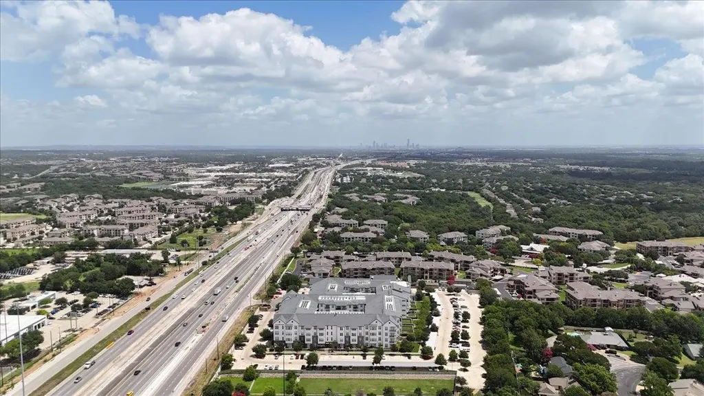 10819 Crown Colony Drive Austin TX 78747