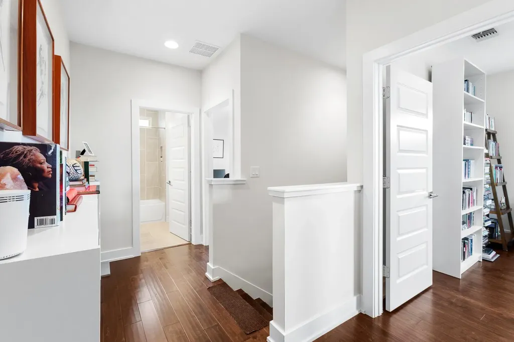 3101 Sunnylawn Circle Austin TX 78723