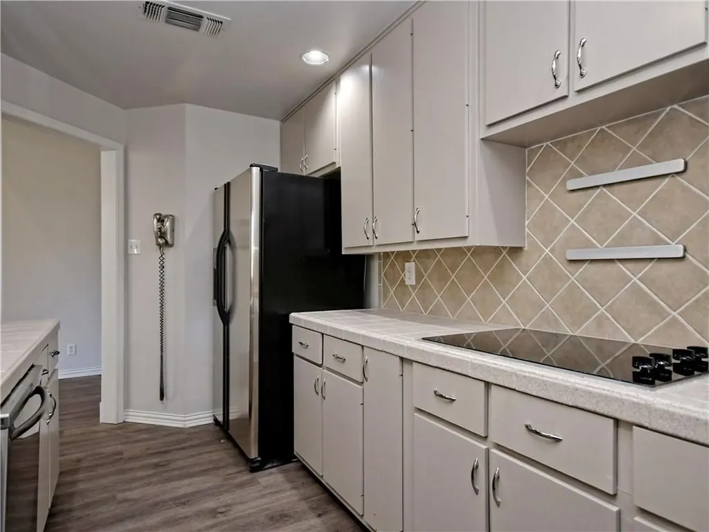1707 Spyglass Drive Austin TX 78746
