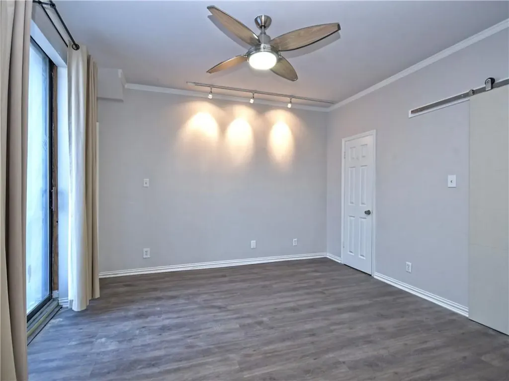1707 Spyglass Drive Austin TX 78746