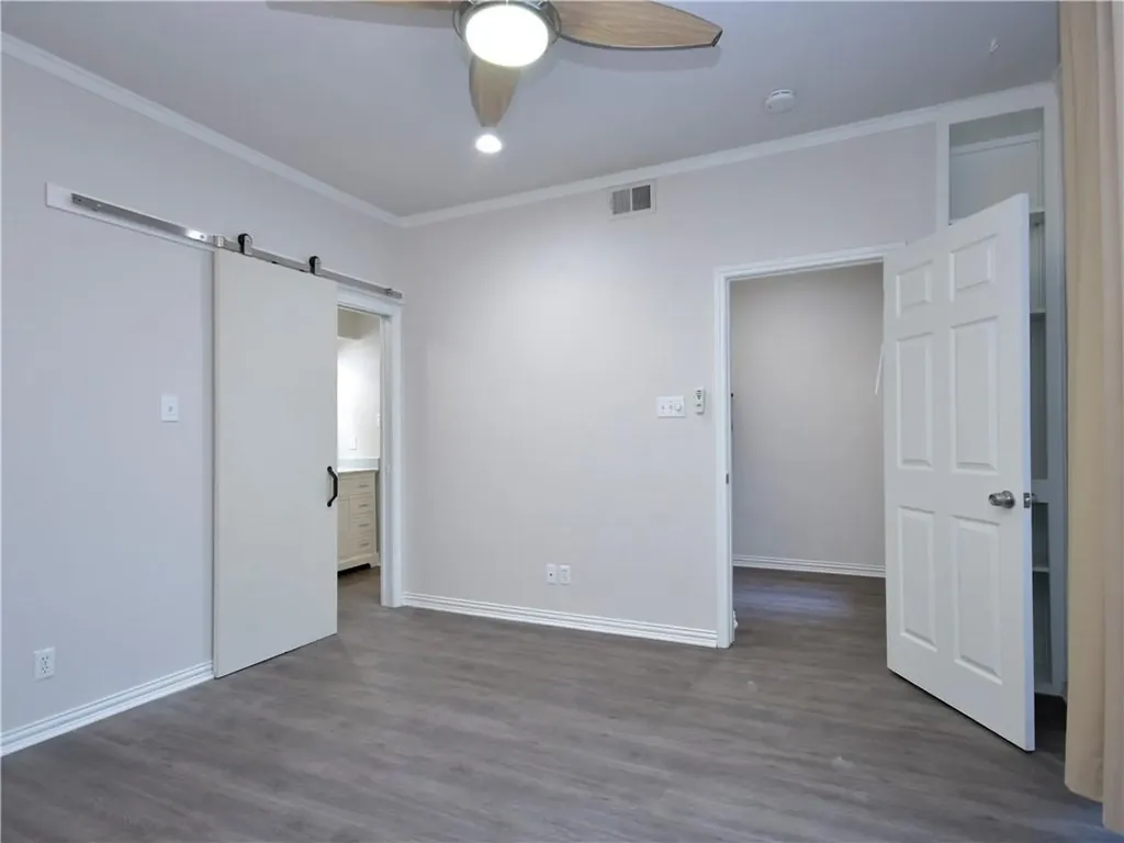 1707 Spyglass Drive Austin TX 78746