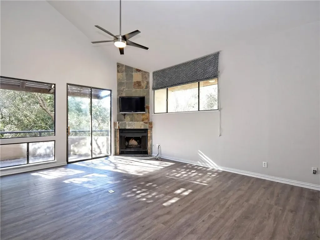 1707 Spyglass Drive Austin TX 78746