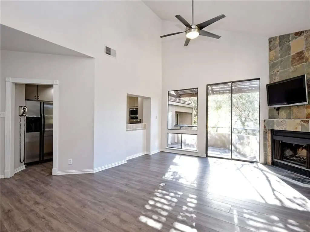 1707 Spyglass Drive Austin TX 78746