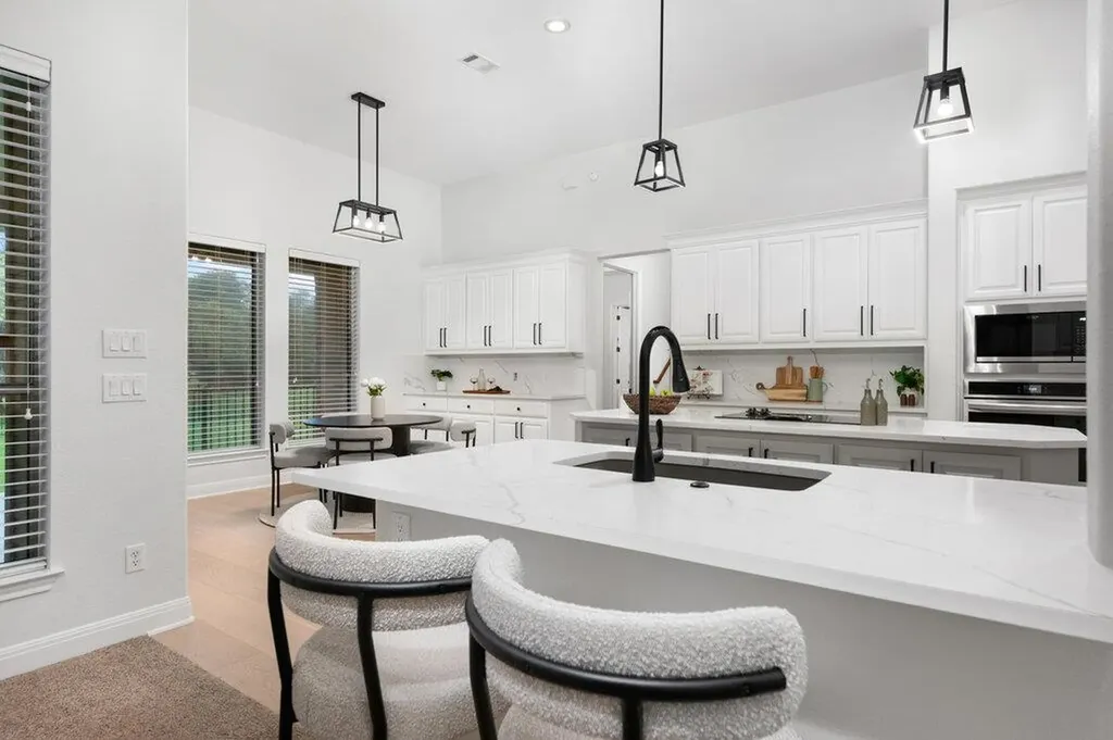231 Neal Drive Liberty Hill TX 78642