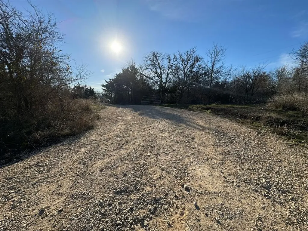 8405 Taylorsville Road Dale TX 78616