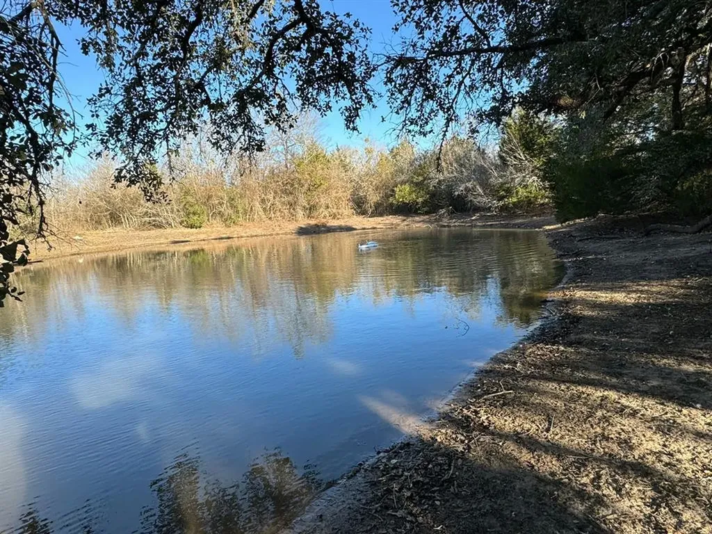 8405 Taylorsville Road Dale TX 78616