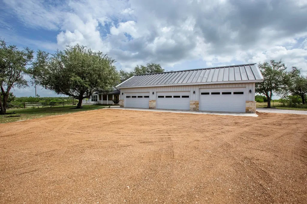 15020 Hero Way W Leander TX 78641