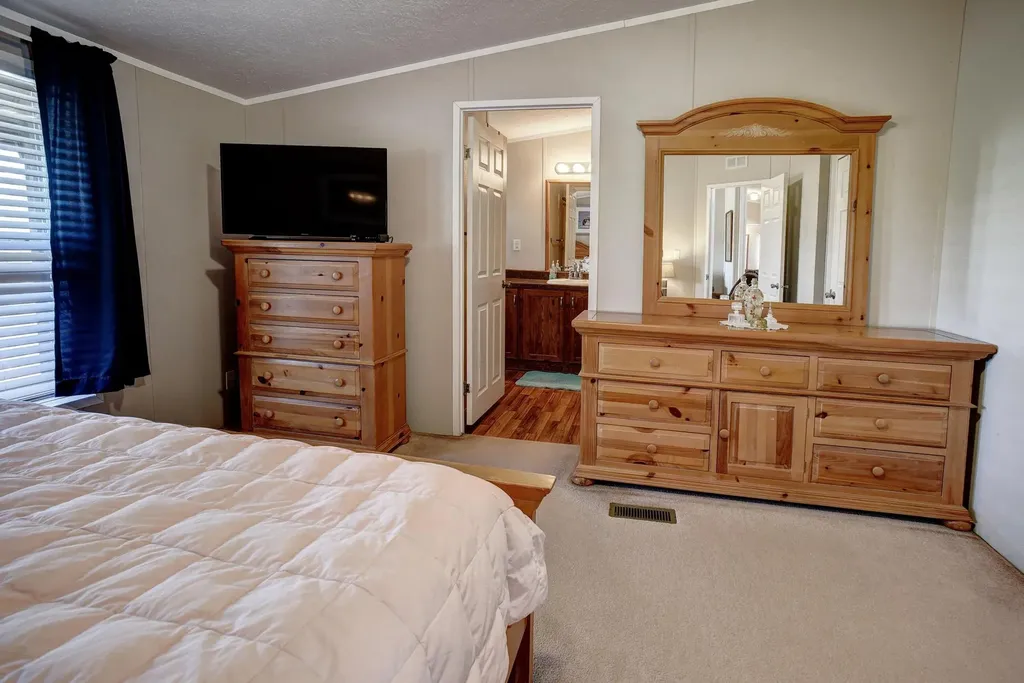 4495 Taylorsville Road Red Rock TX 78662