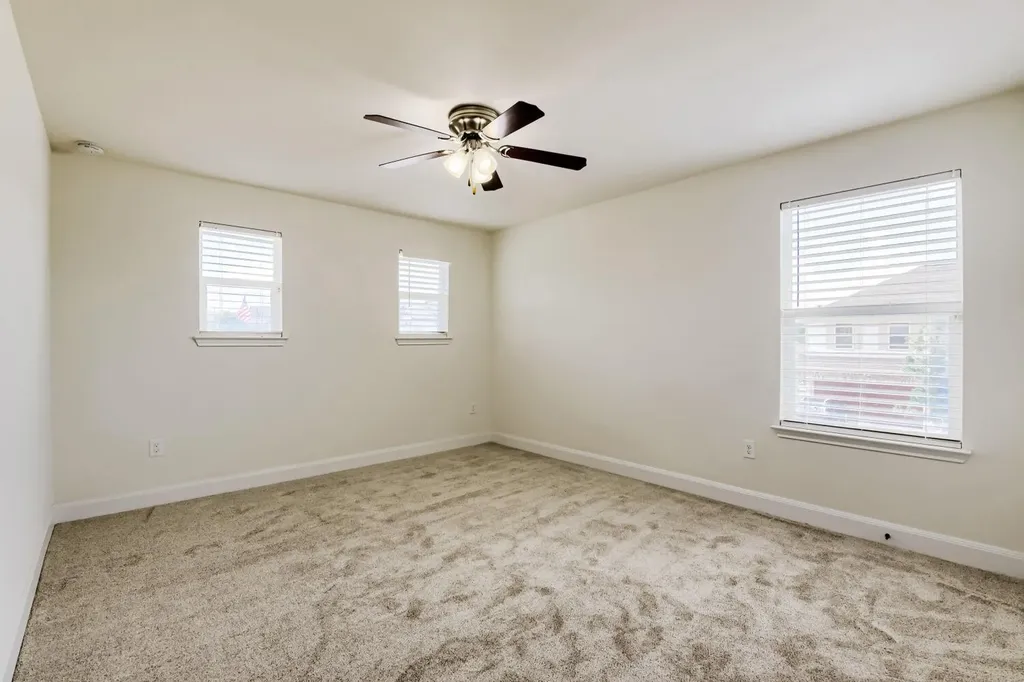 7632 Knockfin Drive Austin TX 78744
