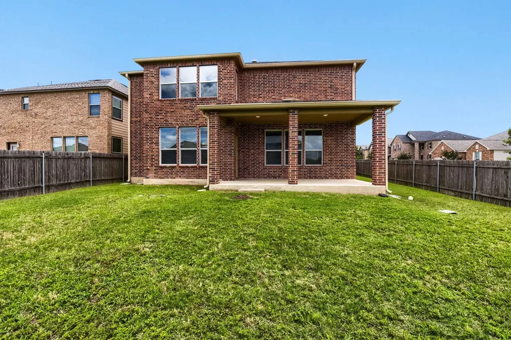 7632 Knockfin Drive Austin TX 78744