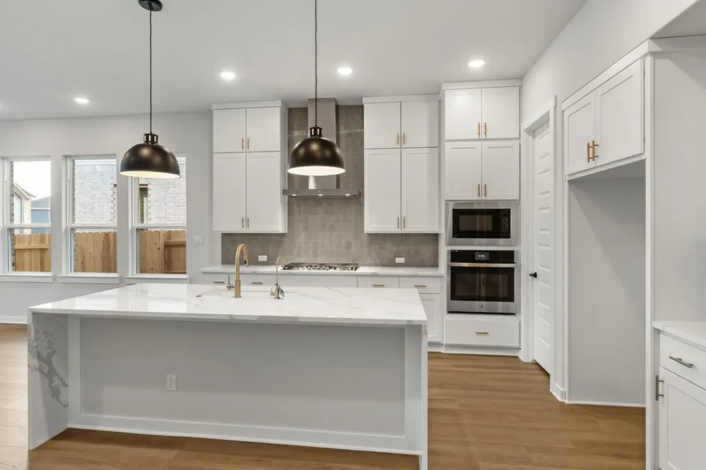 508 Lariat Loop Liberty Hill TX 78642