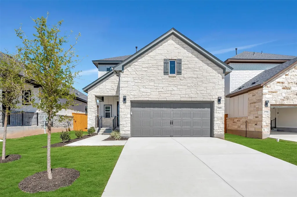 186 Grayson Elm Pass Dripping Springs TX 78620