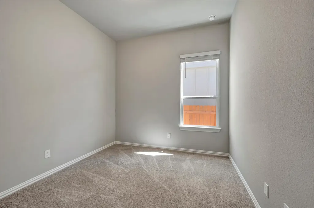 186 Grayson Elm Pass Dripping Springs TX 78620