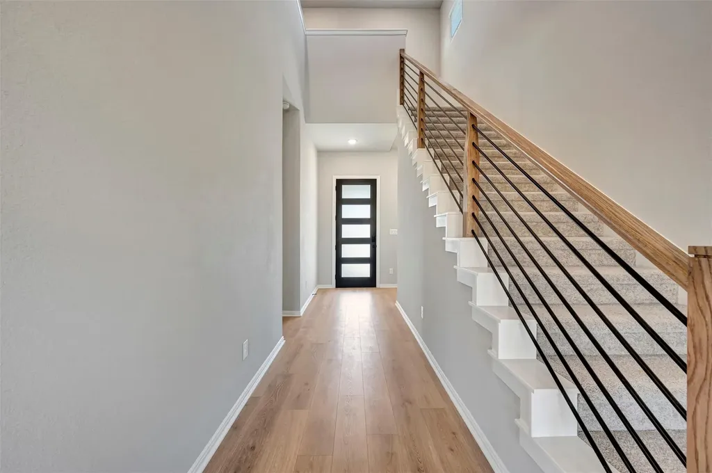 186 Grayson Elm Pass Dripping Springs TX 78620