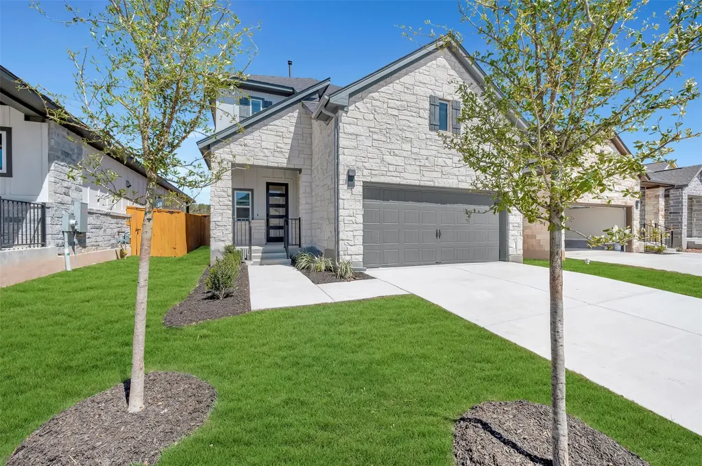 186 Grayson Elm Pass Dripping Springs TX 78620