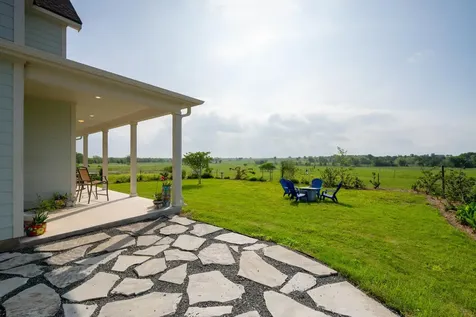 1662 County Road 465 Coupland TX 78615