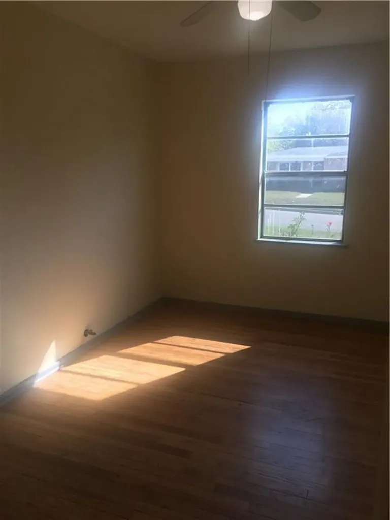 1614 Elmira Road Austin TX 78721