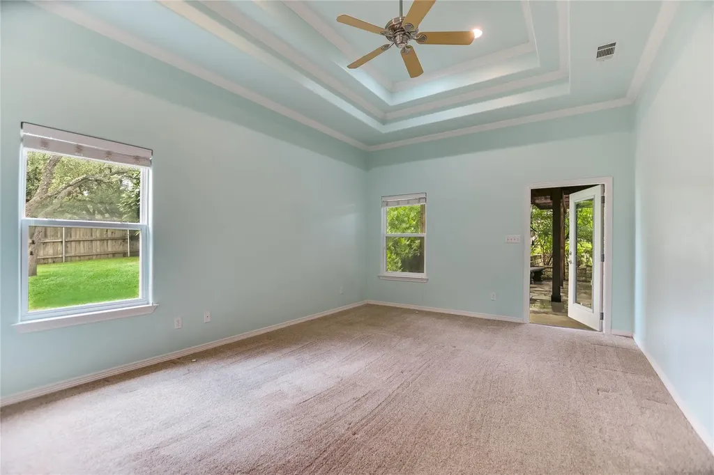 1002 Madison Circle Marble Falls TX 78654