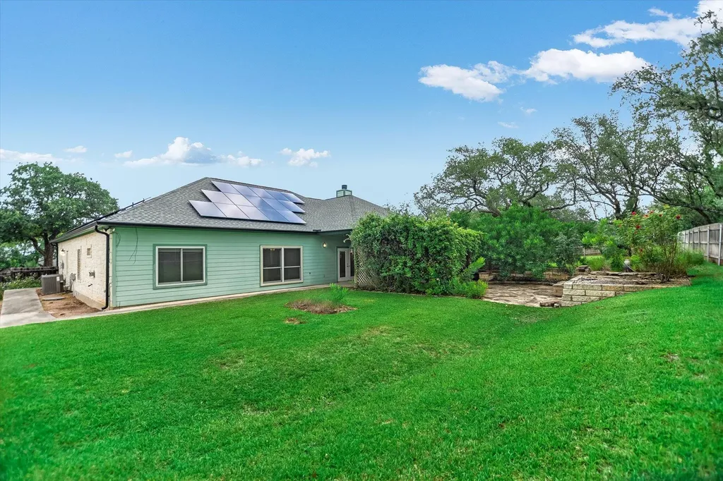 1002 Madison Circle Marble Falls TX 78654