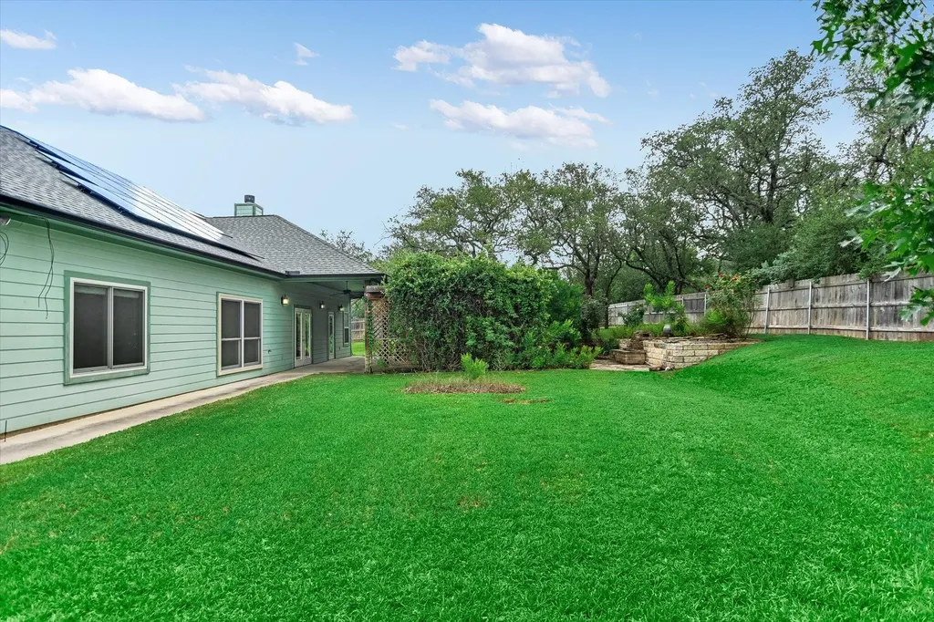 1002 Madison Circle Marble Falls TX 78654