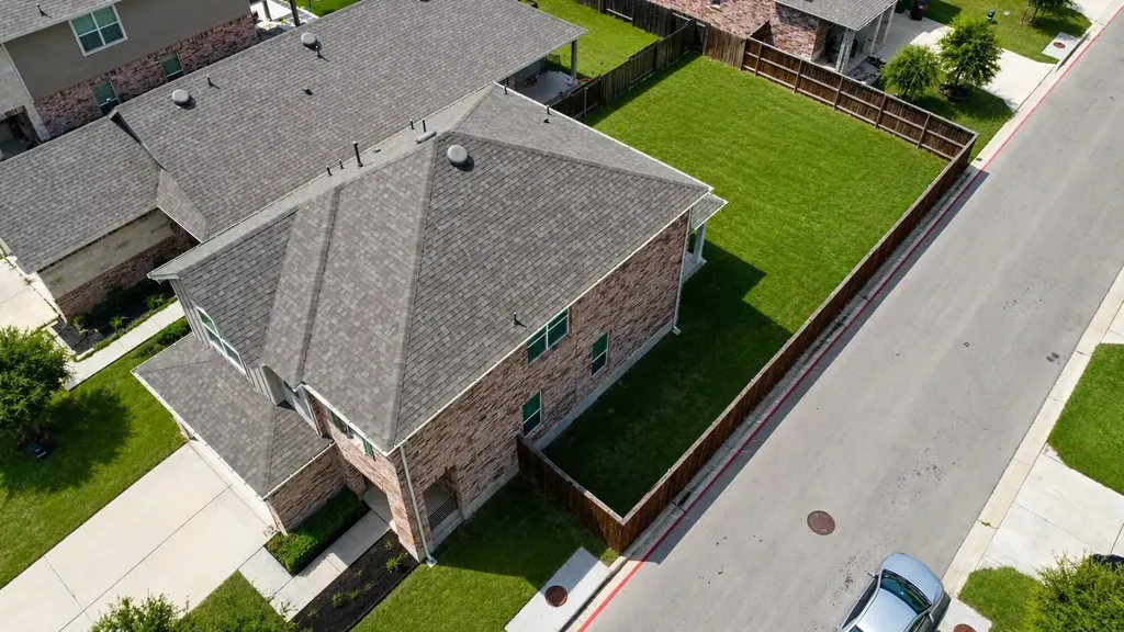 521 Lady Swiss Lane Hutto TX 78634