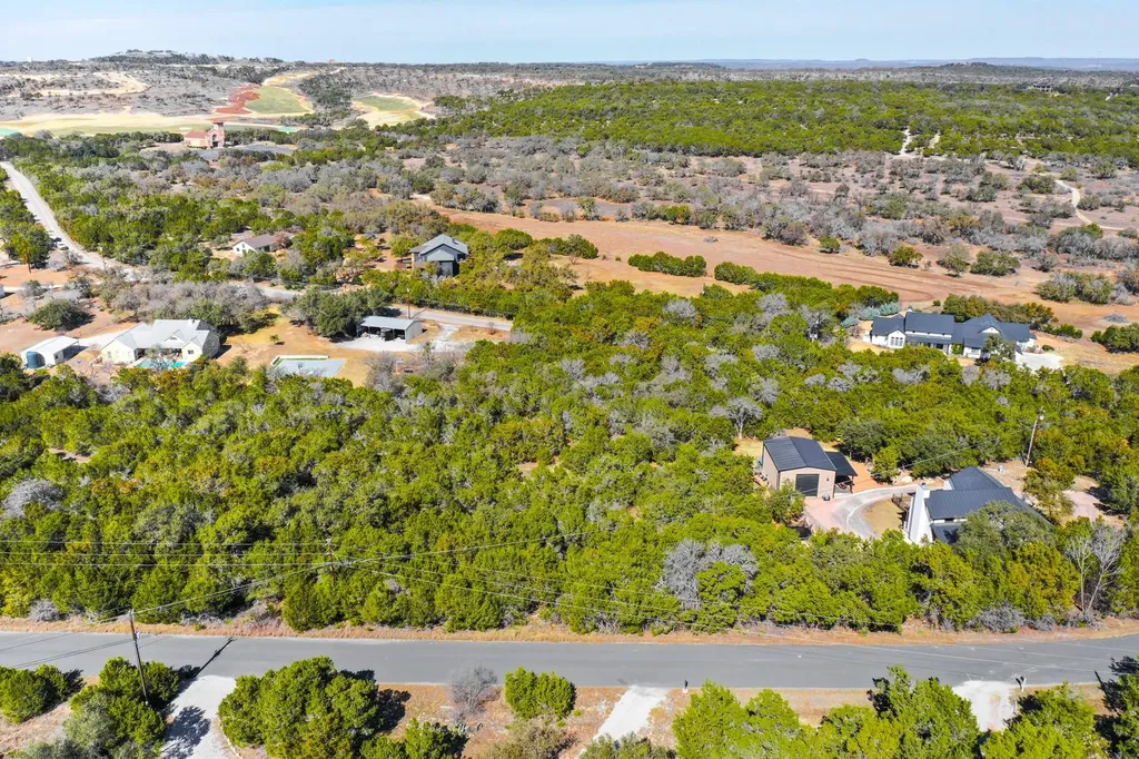 918 Debco Lane Spicewood TX 78669