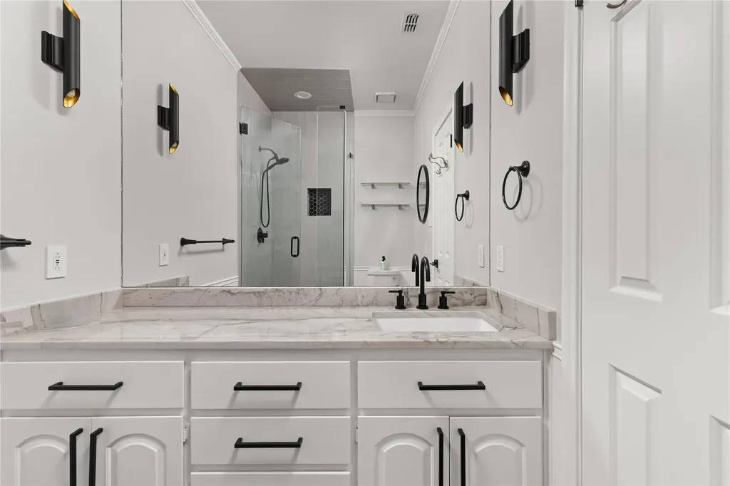 6601 Peralto Cove Austin TX 78730
