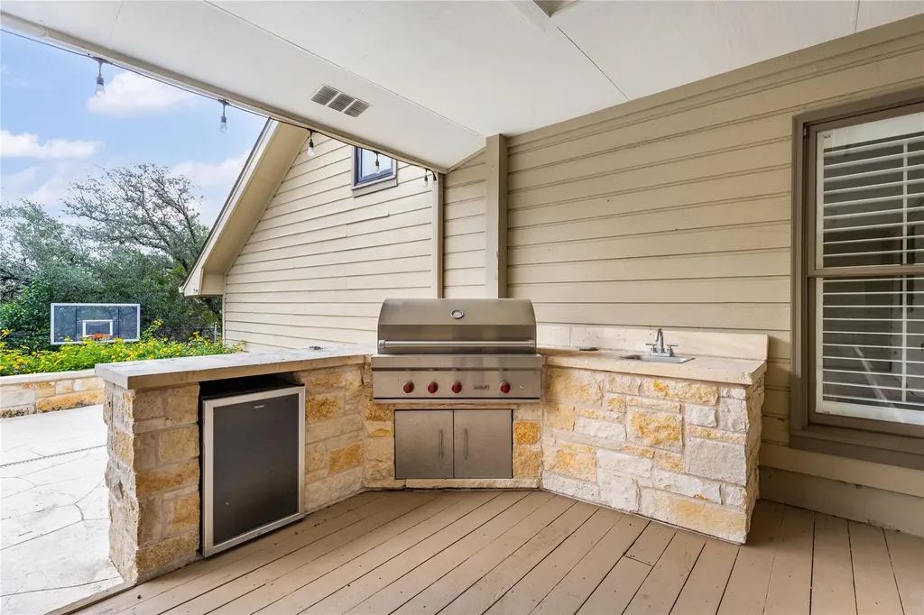 6601 Peralto Cove Austin TX 78730