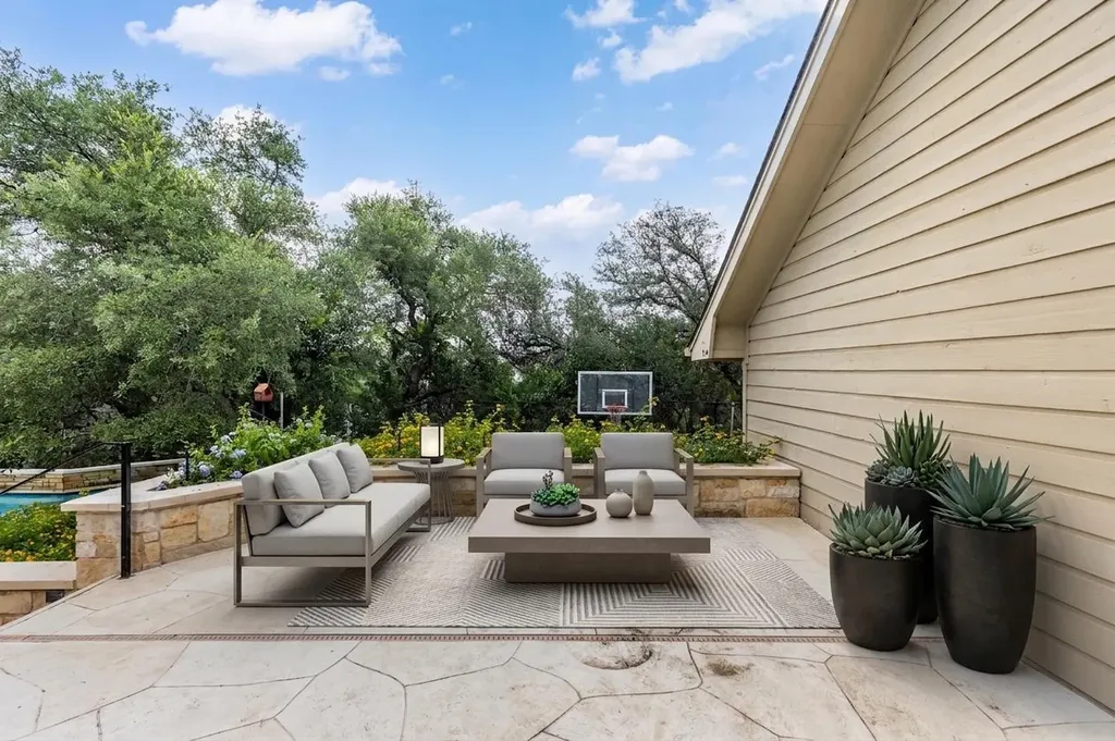 6601 Peralto Cove Austin TX 78730