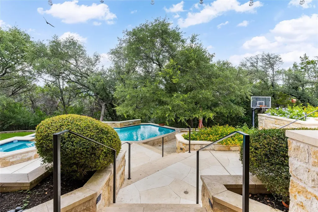 6601 Peralto Cove Austin TX 78730