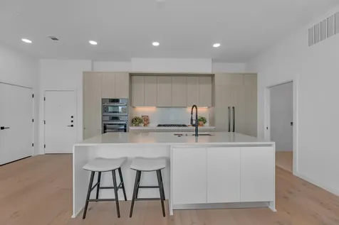 2209 S 1st Street Austin TX 78704