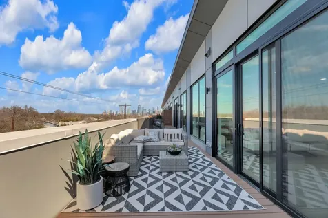 2209 S 1st Street Austin TX 78704