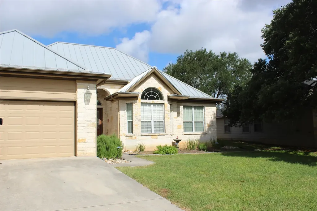 3 Honeysuckle Lane Wimberley TX 78676