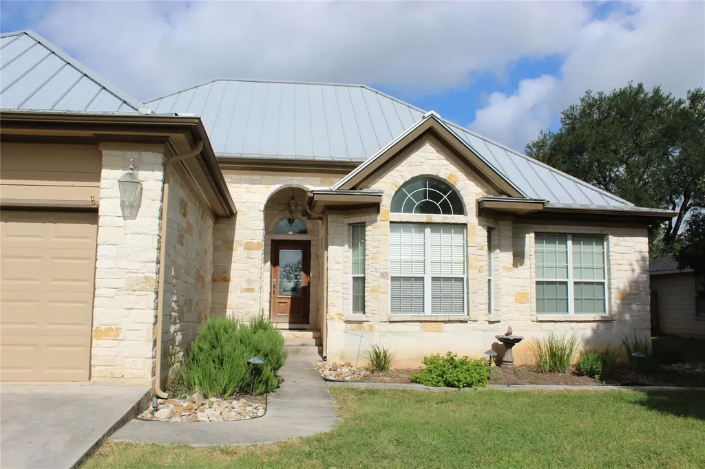 3 Honeysuckle Lane Wimberley TX 78676