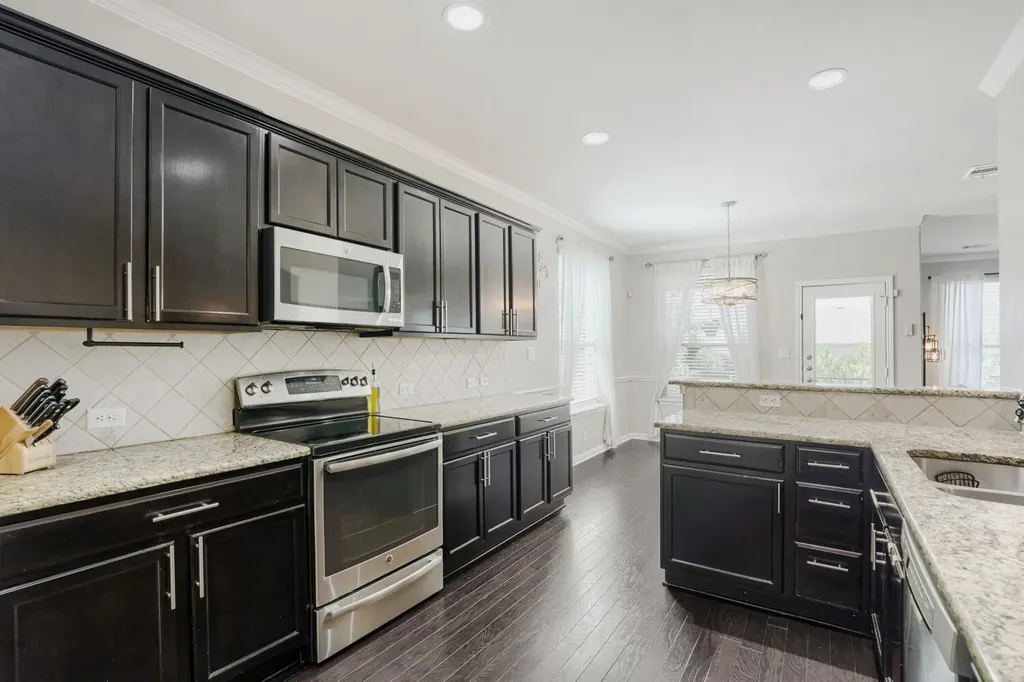 17701 Linkwood Drive Dripping Springs TX 78620