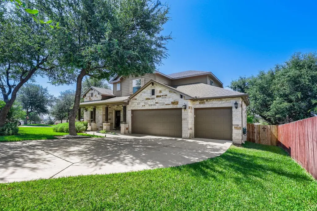 17701 Linkwood Drive Dripping Springs TX 78620