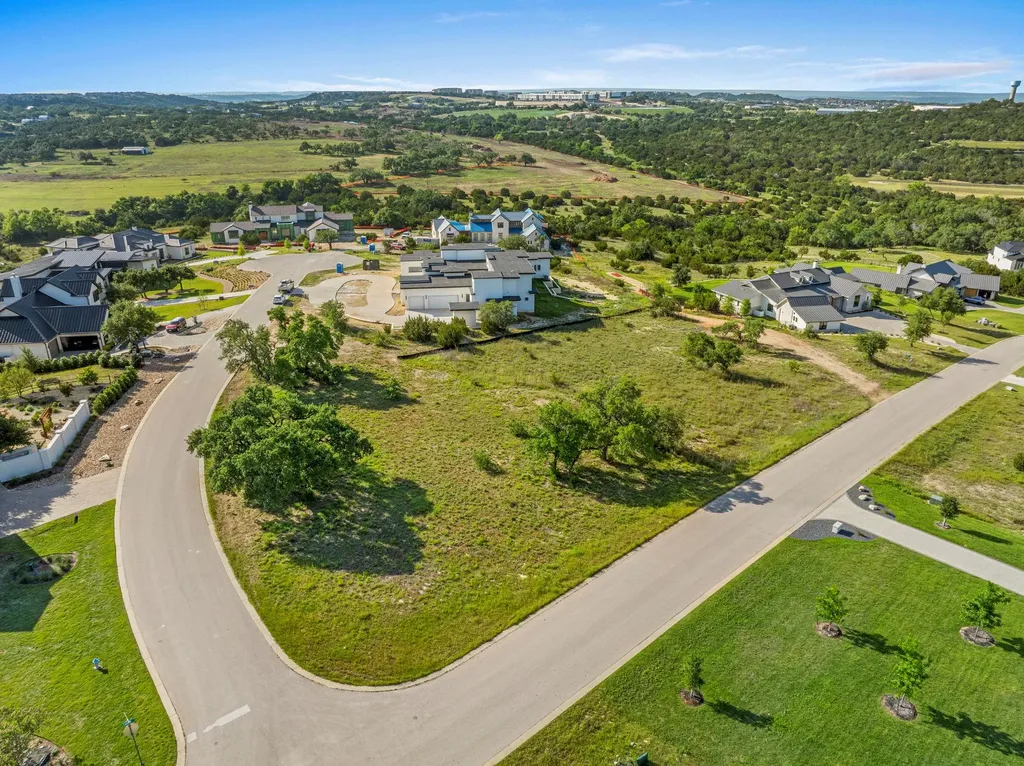 16000 Cool Breeze Cove Austin TX 78738