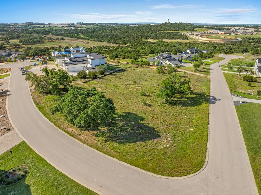 16000 Cool Breeze Cove Austin TX 78738