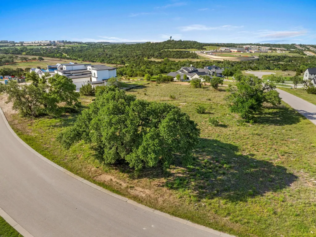 16000 Cool Breeze Cove Austin TX 78738