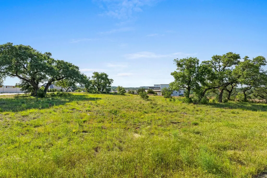 16000 Cool Breeze Cove Austin TX 78738