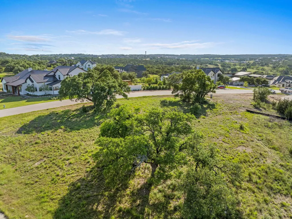 16000 Cool Breeze Cove Austin TX 78738