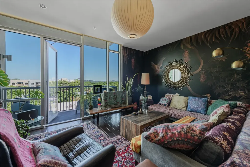 1600 Barton Springs Road Austin TX 78704