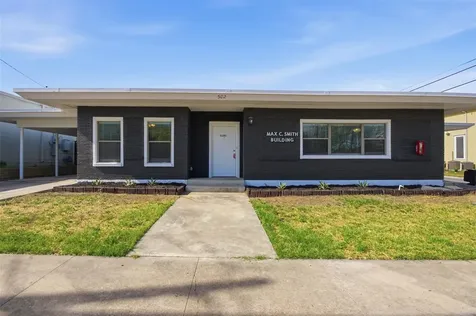 302 W San Antonio Street San Marcos TX 78666